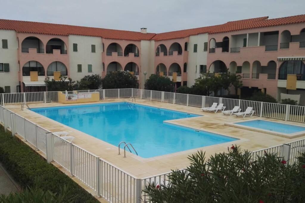 Studio Mezzanine En Residence Avec Piscine Au Village Le Barcarès Exteriér fotografie